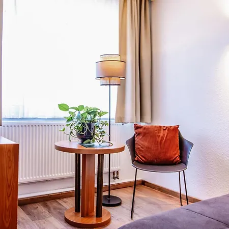 B&B Und Restaurant Gartenstadt 3*