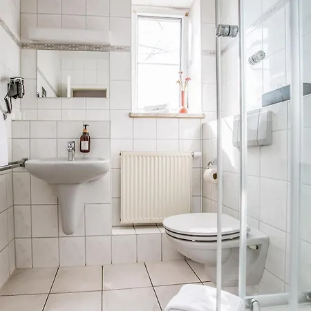 B&B Und Restaurant Gartenstadt 3*